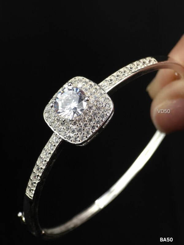 z6417259333576 eba946e3b2b15175164bb0cbeb3ac0ec 1