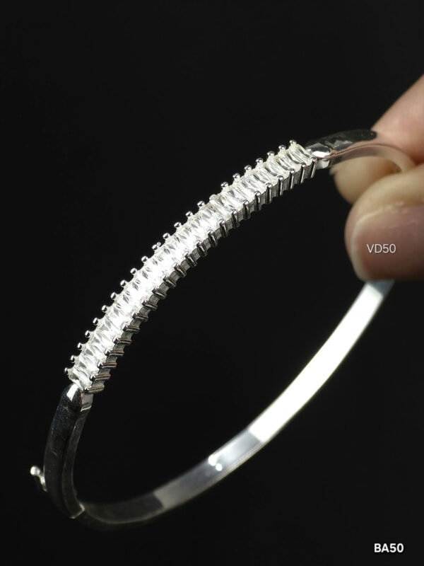 z6417259363312 3746e148d92b3b07573efefcb6f0b875 1