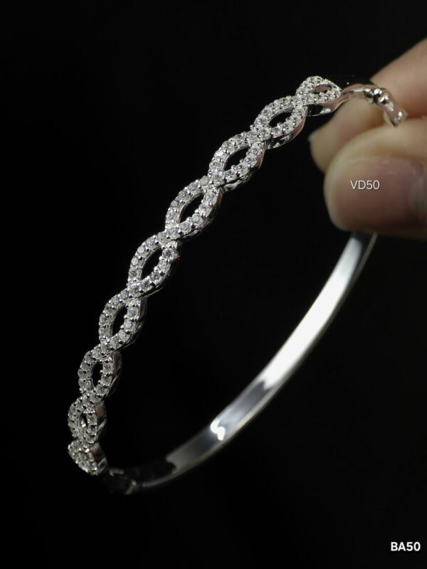 z6417259423361 01ac51a35c7ccd81fc79586d4b898337 1