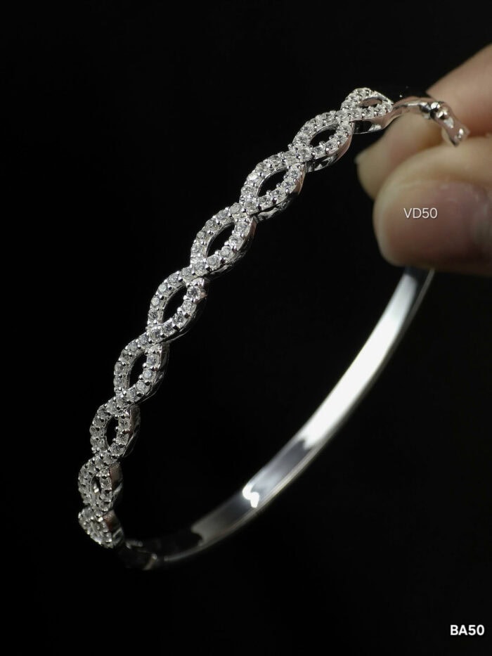 z6417259423361 01ac51a35c7ccd81fc79586d4b898337 1