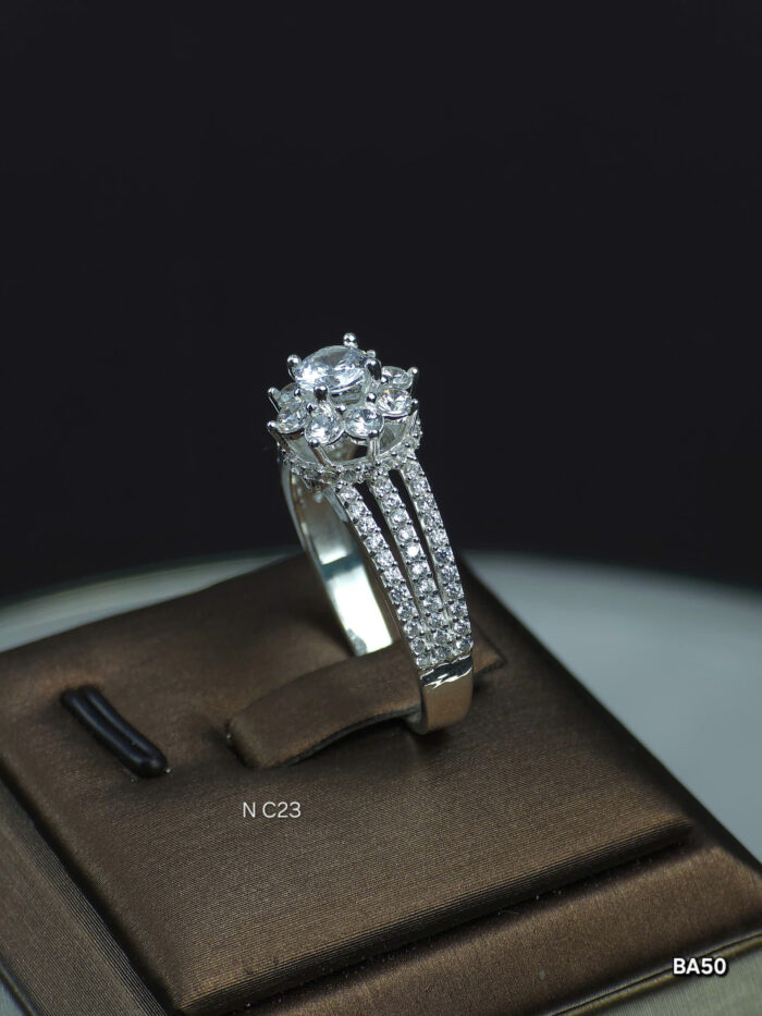 z6421244892818 7b2c3f06e64d4ca1cf9db0aa34ea927f 1