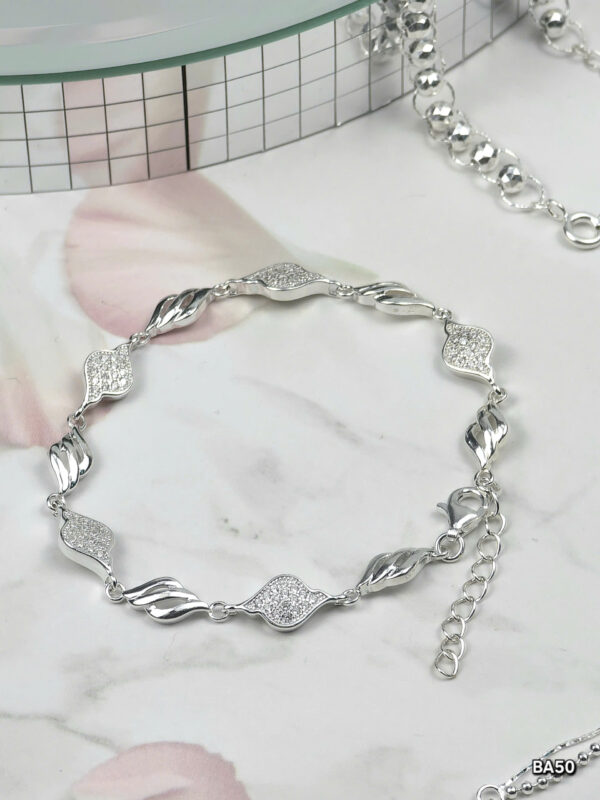 z6430774562543 5c4c3549e8ba0b6f6747e3e50eed5fd6 1