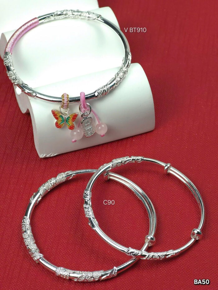 z6439693689836 124cf4bd31e5c70cfce43b2f5f204247 1