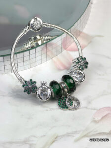 z6440014993175 fe5a54c34c7da42abab9f5649fc4d943 1