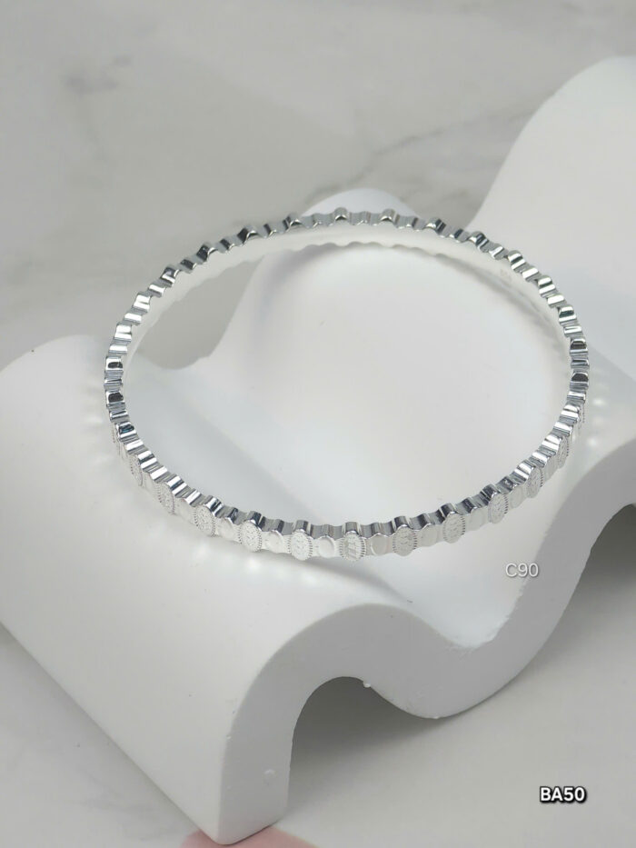 z6443131906558 f3885d6f4395c3a3048003738e27a6f0