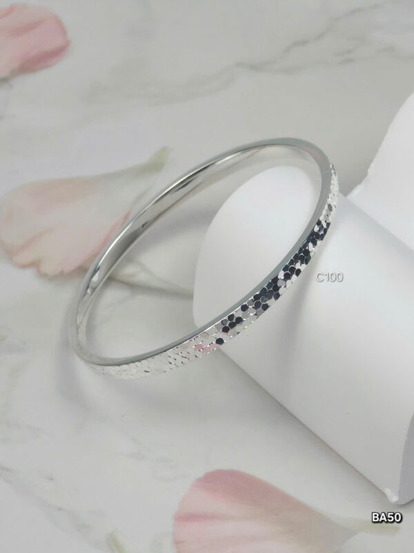 z6443132032091 0b8a5b1647dbe1d32fda1cf94b1ea7ae