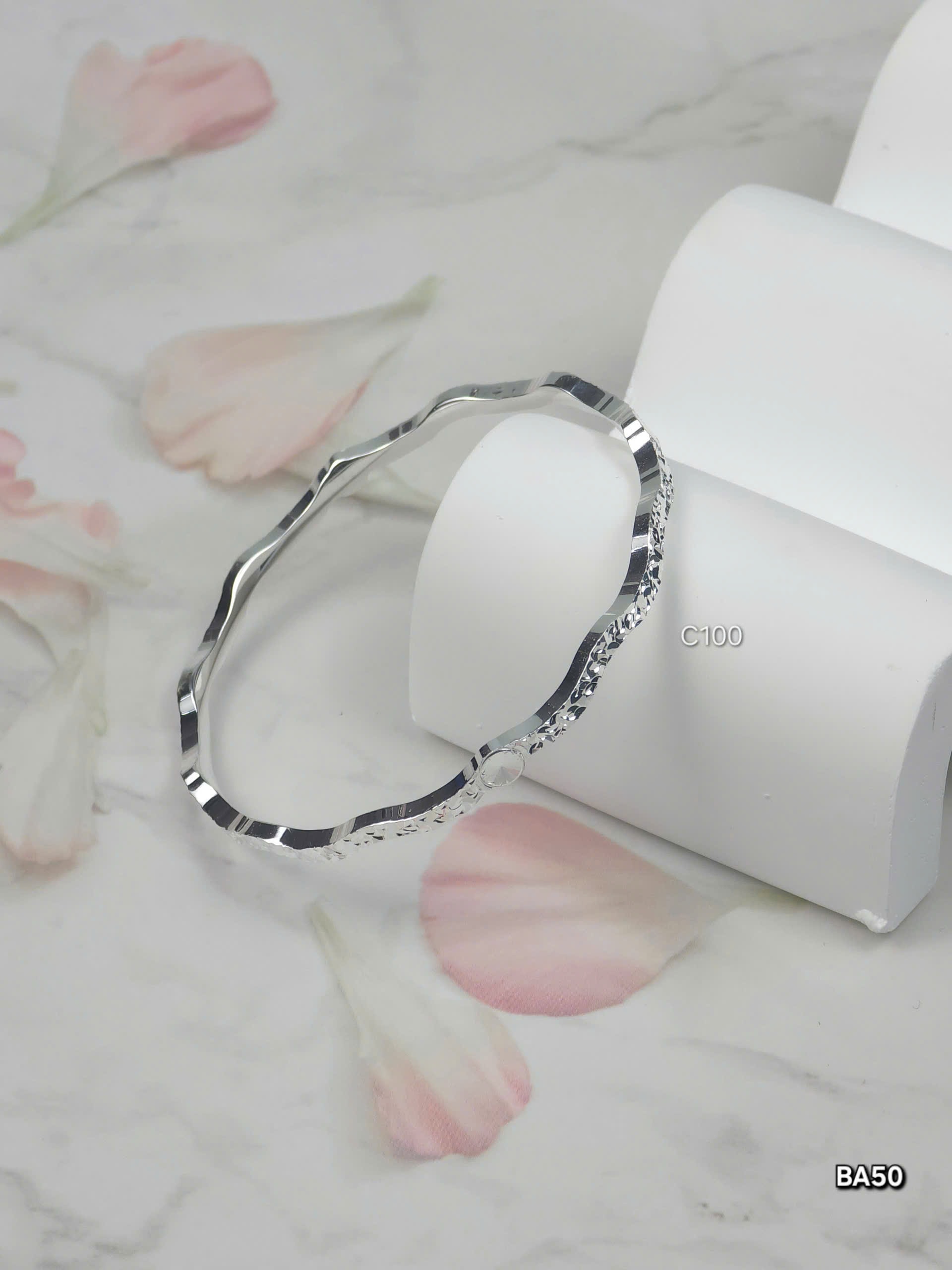 Vòng Tay Bạc Nữ