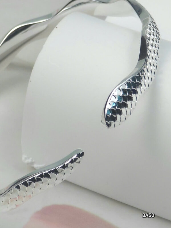 z6443132113566 01984404f057e82fcb780b859d234f5c