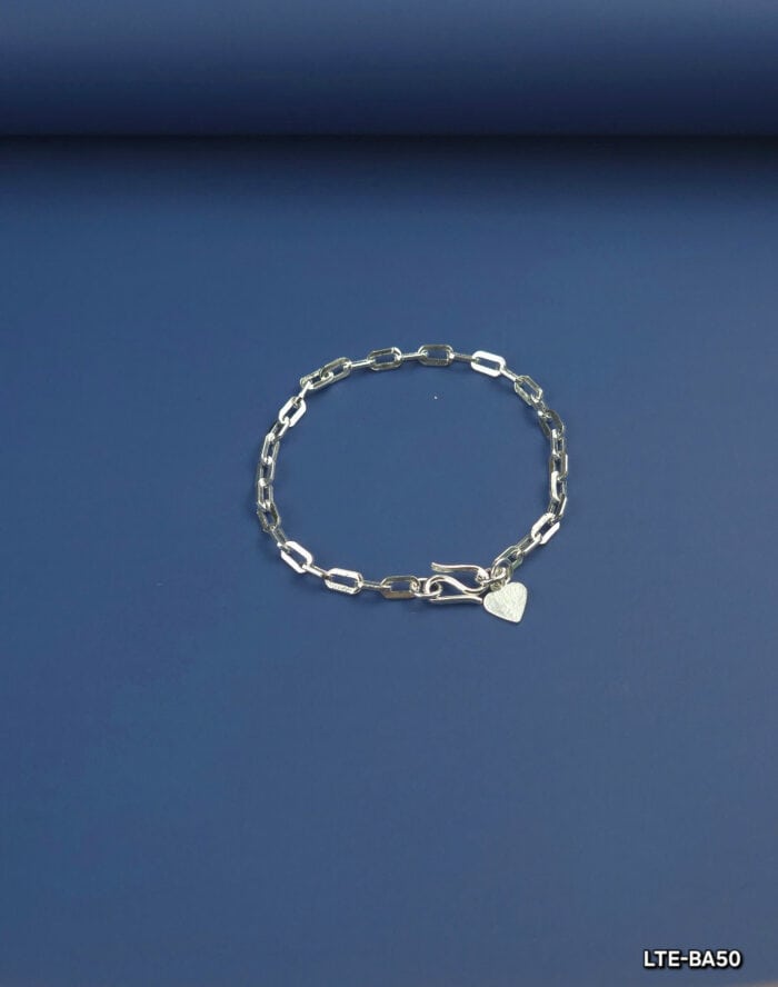 z6443784314352 92f6797efb9e9a2687d56134c44ff54b