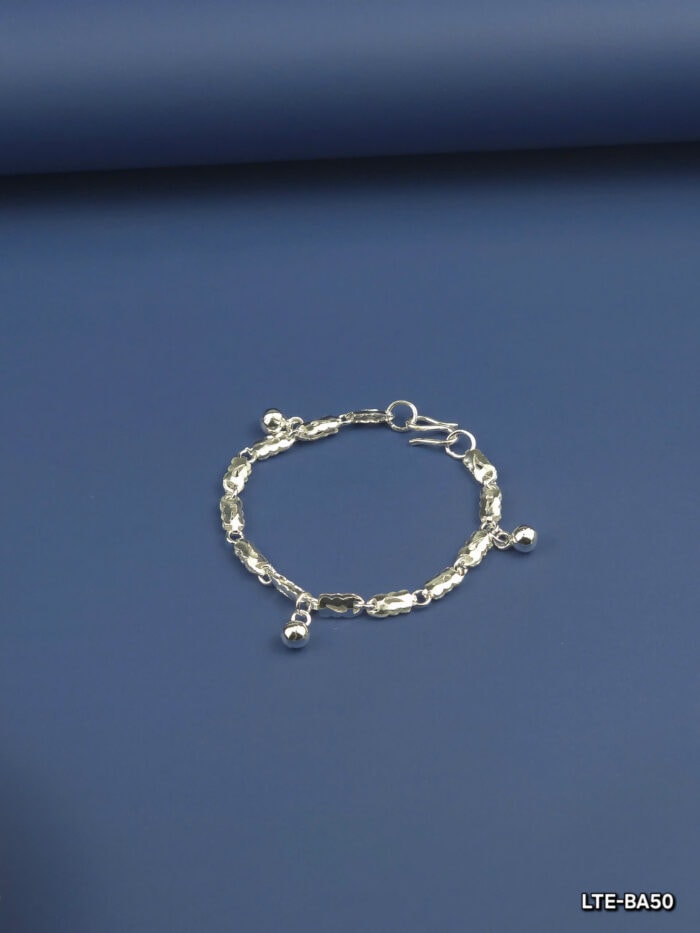 z6443784334273 fde9121da3bcb940c351723dfd9c30cd