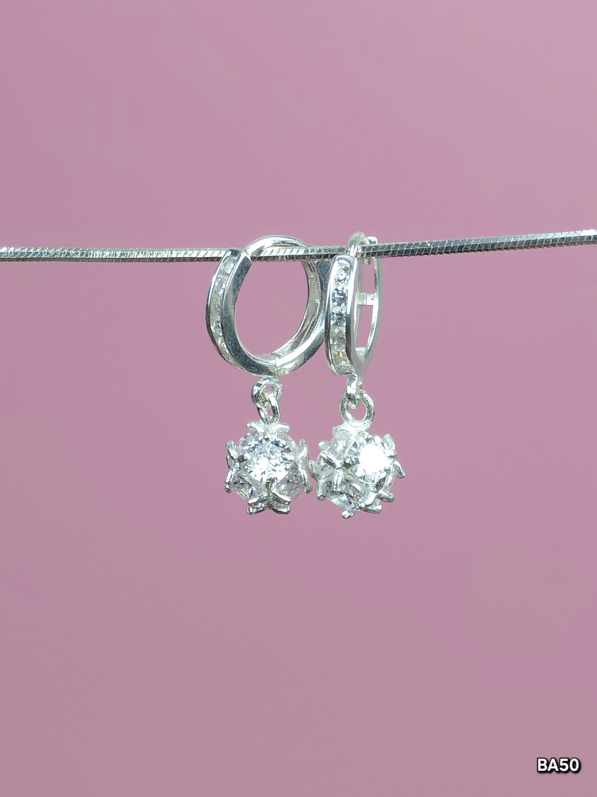 Bông Tai Bạc Đính Đá Lấp Lánh