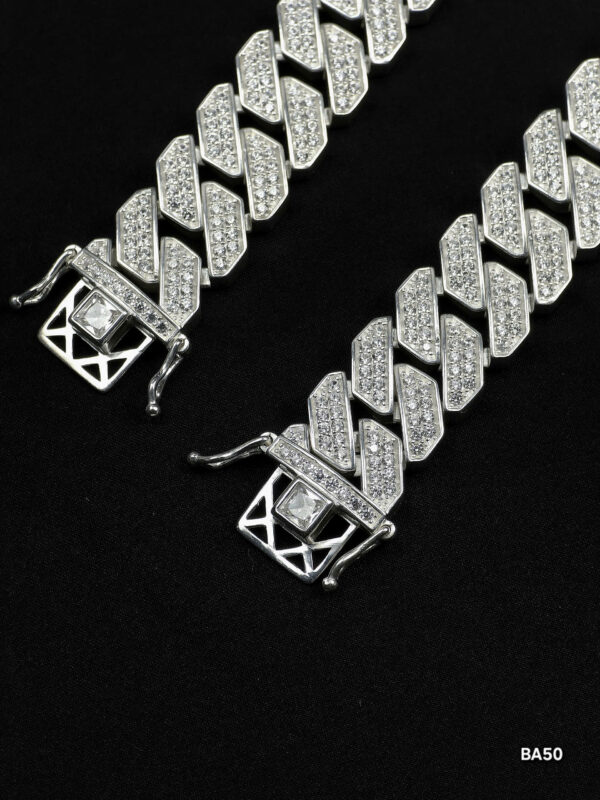 z6450341224277 5c6cf0c8d6a8f5c0e97420d2ed56326c