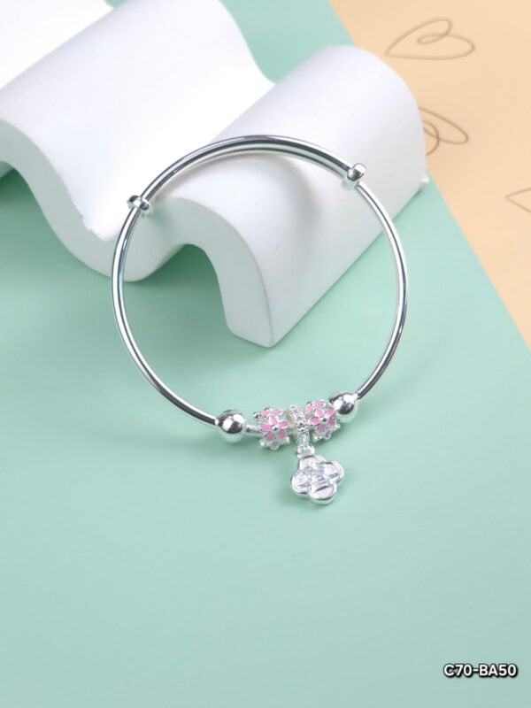 z6450670814936 6175ad48a811061b7f567fa60faf71bd