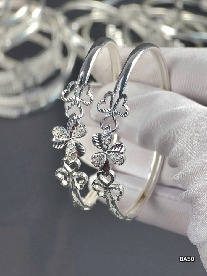 z6453405361220 21136335fcb1ca2135bf6e59c95f6612