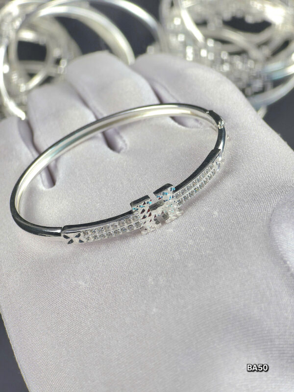 z6453405393952 e3f65589edca5230226f3bf41b327d3f