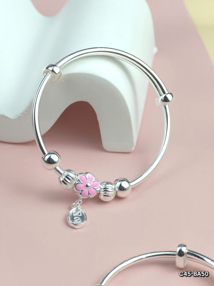 z6453808806443 4eca6fba3905fb6bc0429cee59823673