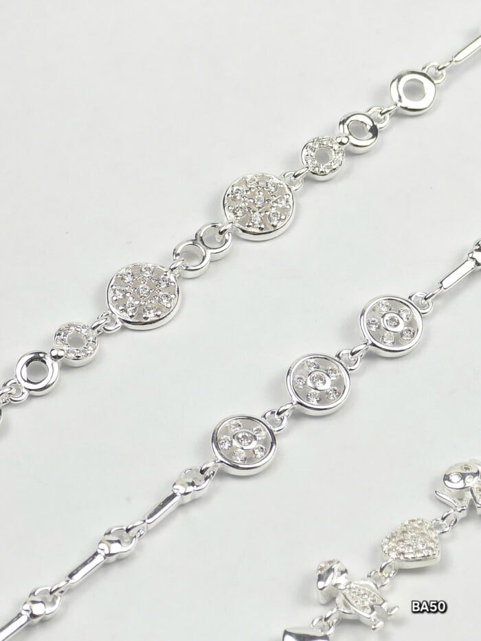 z6459687915034 b34f04ff4d015873bb22c284428a9833